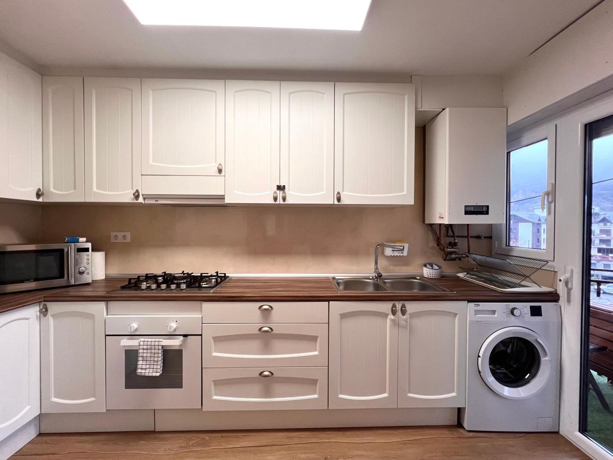 Apartament Les Vernedes - L'Amfitriona ซอร์ต ภายนอก รูปภาพ